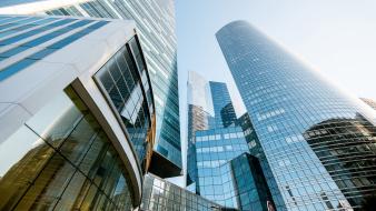 Banques, assurances, comptables  sécurisez vos données Gratte-ciels à Paris en contrevue